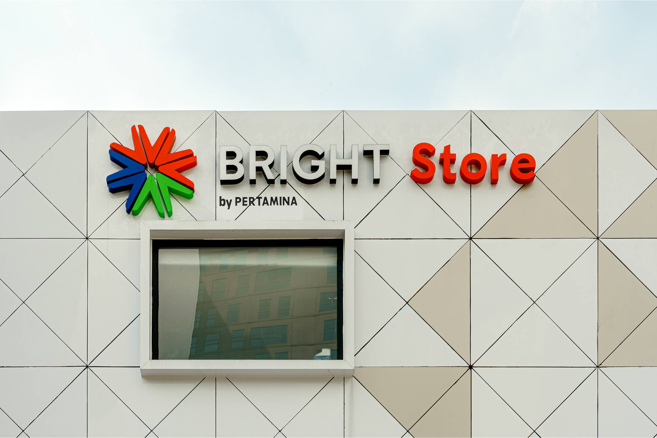 Bright Store