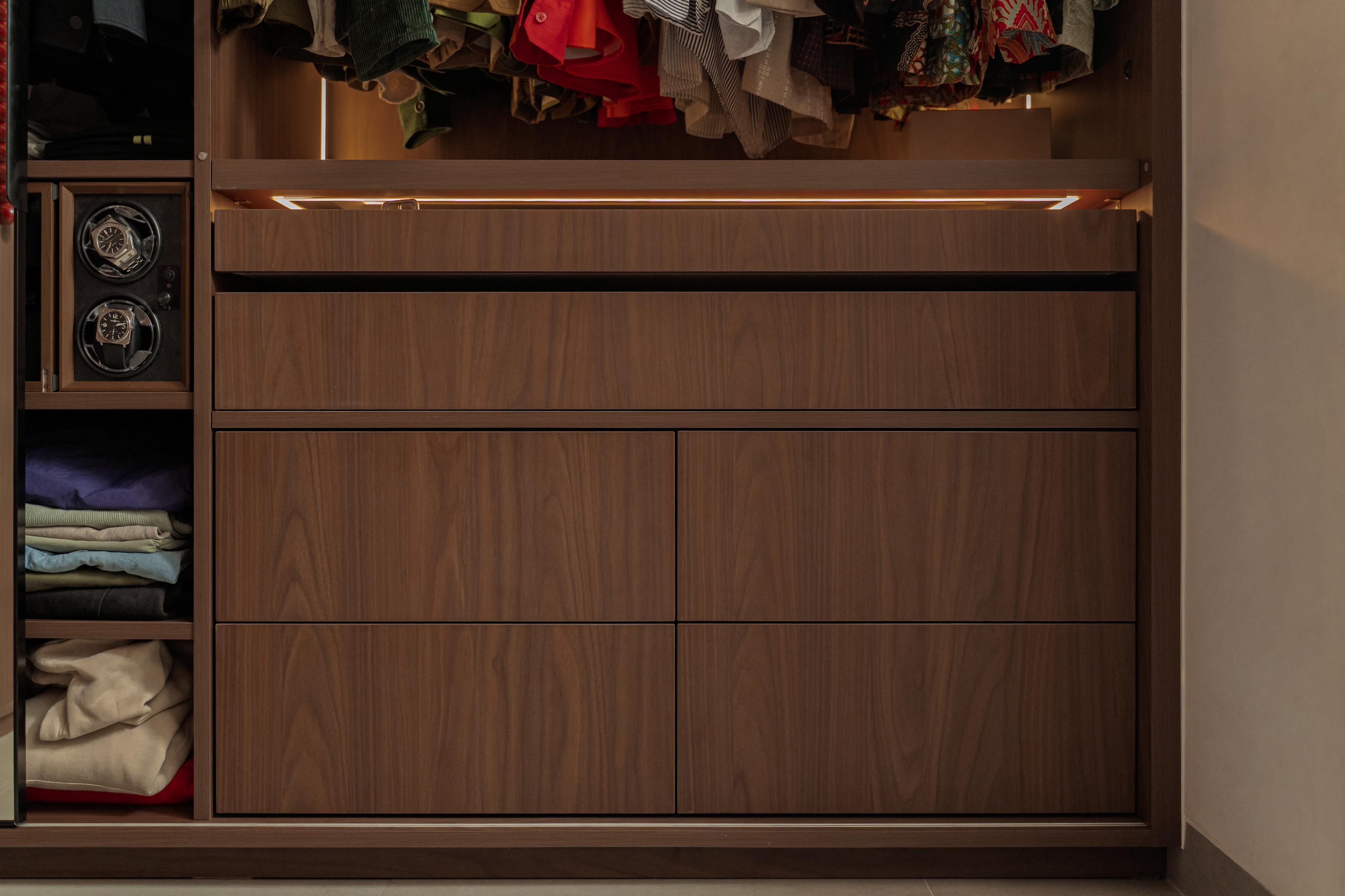 KTSH Walk in Closet